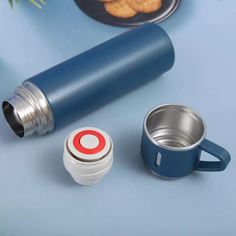 Jashiya Rs.1115/-�Black Vacuum Flask Gift Set - Bottle with 3 Cups 500 ml Flask