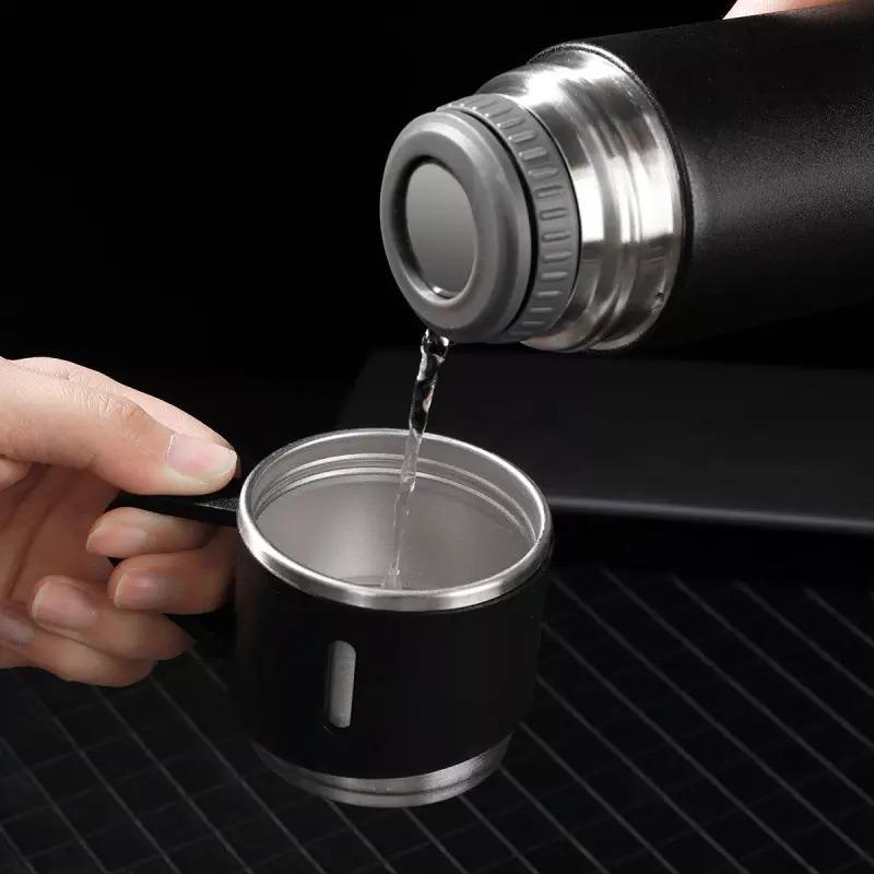 Jashiya Rs.1115/-�Black Vacuum Flask Gift Set - Bottle with 3 Cups 500 ml Flask