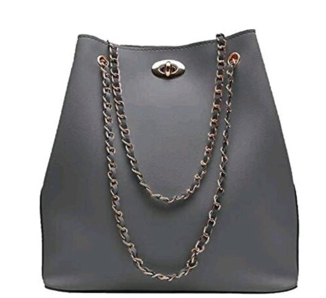 Jashiya.Com ₹369/-Graceful Alluring Women Handbags