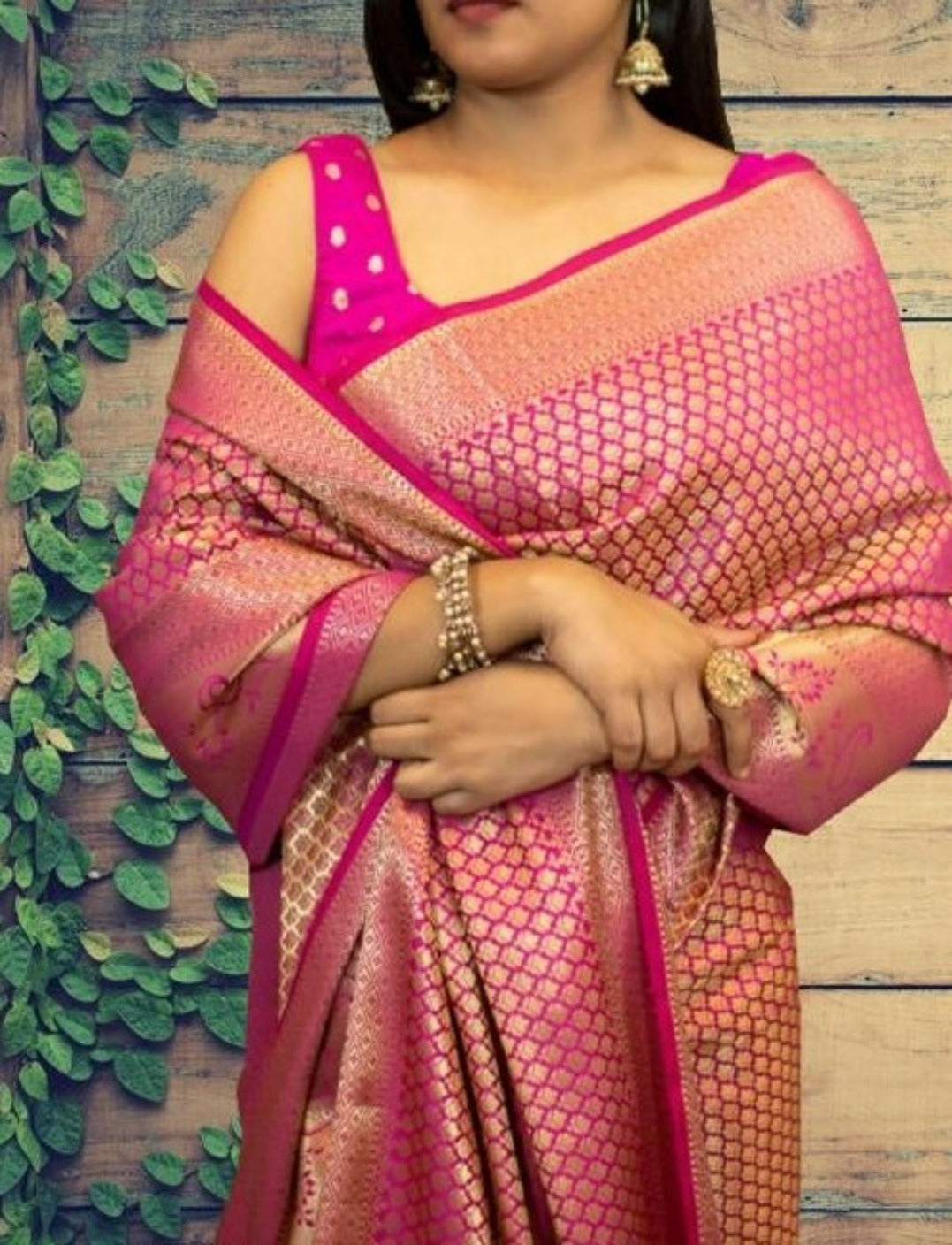 Jashiya.Com ₹805/-Fabulous Sarees