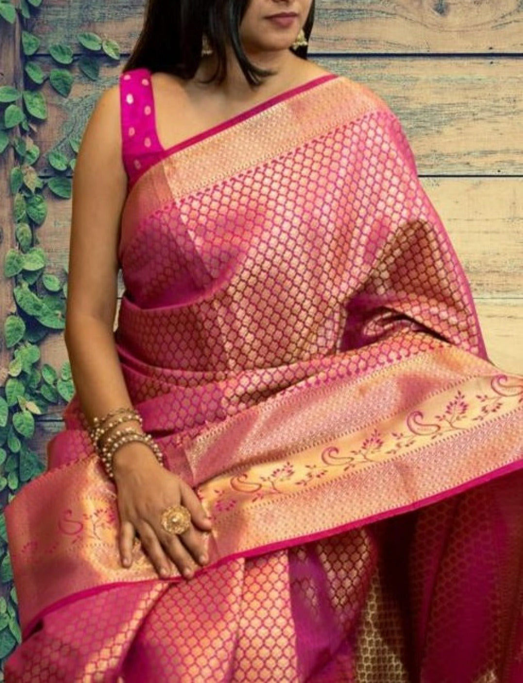 Jashiya.Com ₹805/-Fabulous Sarees